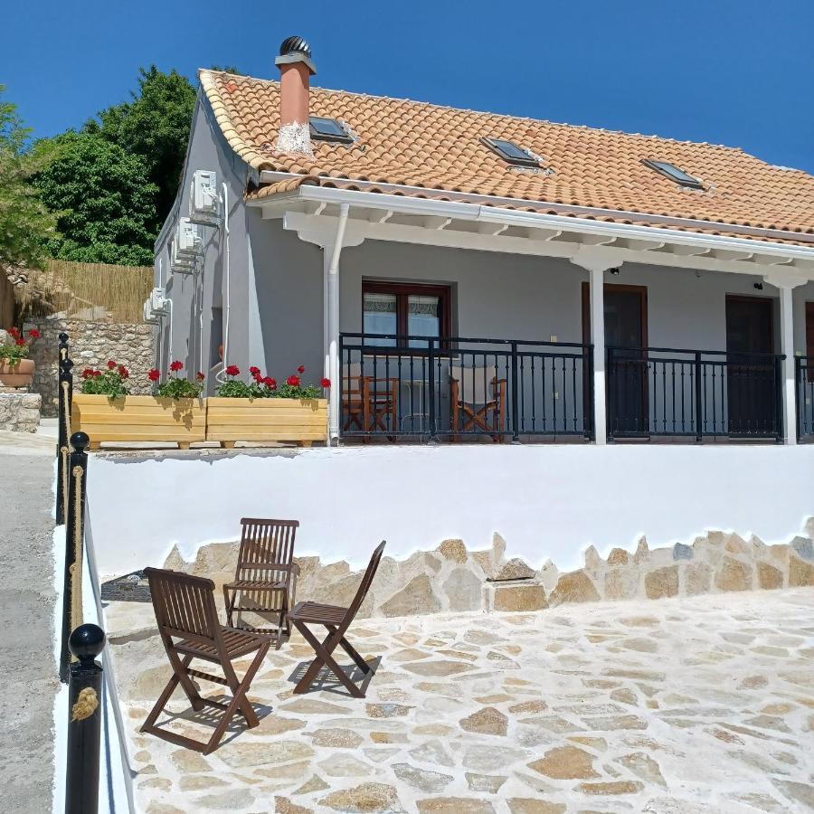 Eirinis Home - Σπίτι Της Ειρήνης Agios Petros  Exterior photo